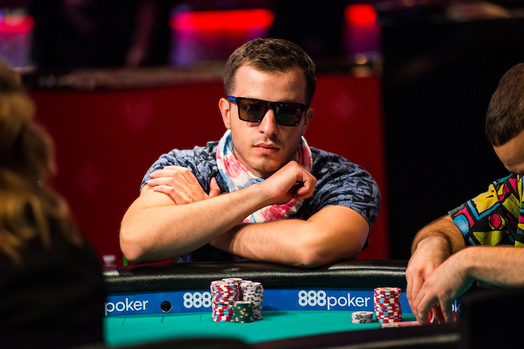 Artem Metalidi_2018 WSOP_EV65_Main Event_Day 7_Giron_8JG1882